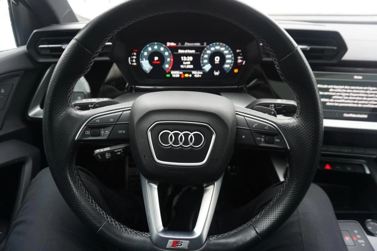 2022 Audi S3 Progressiv 2.0 TFSI quattro Leather Roof Cam Nav Image principale