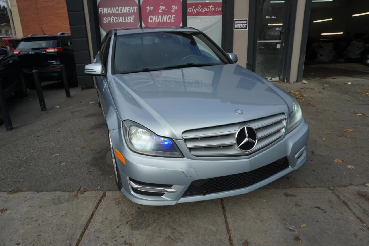 2013 Mercedes-Benz C300 C 300 4MATIC Leather Roof Main Image