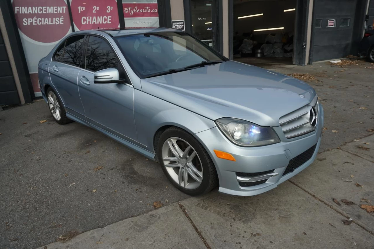 2013 Mercedes-Benz C300 C 300 4MATIC Leather Roof Main Image