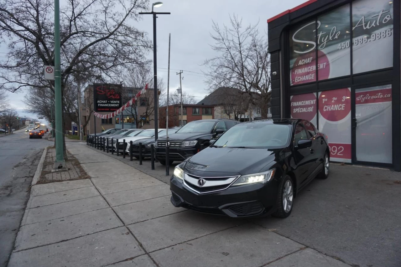 2017 Acura ILX Automatic with Technology Package fully loaded Main Image