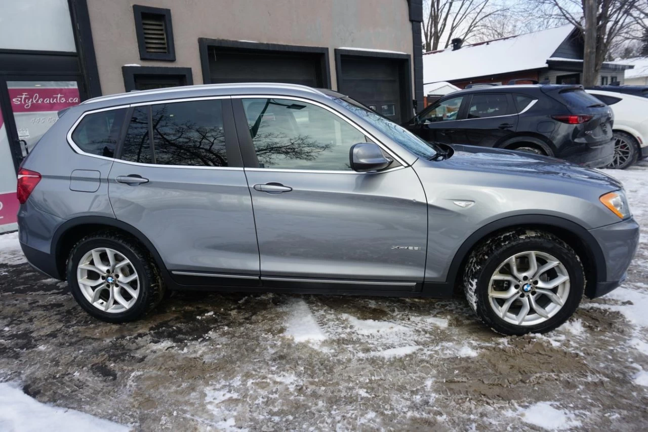 2013 BMW X3 28i AWD LEATHER PANO ROOF Image principale