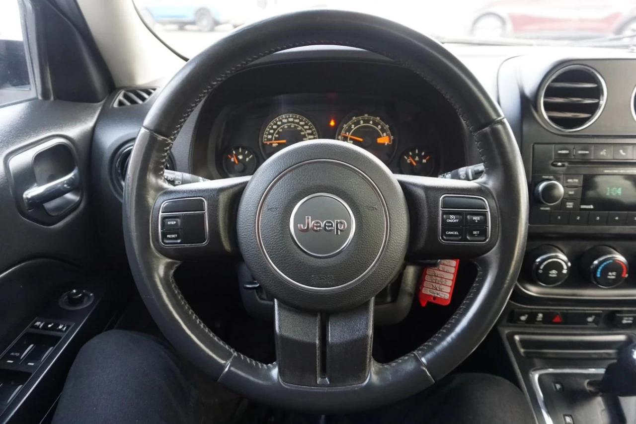 2016 Jeep Patriot 4WD High ALTITUDE LEATHER ROOF Image principale