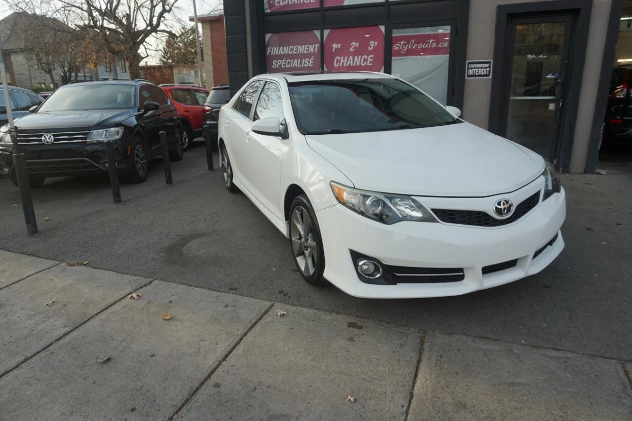 2012 Toyota Camry V6 Auto SE Leather Roof Cam Nav Image principale