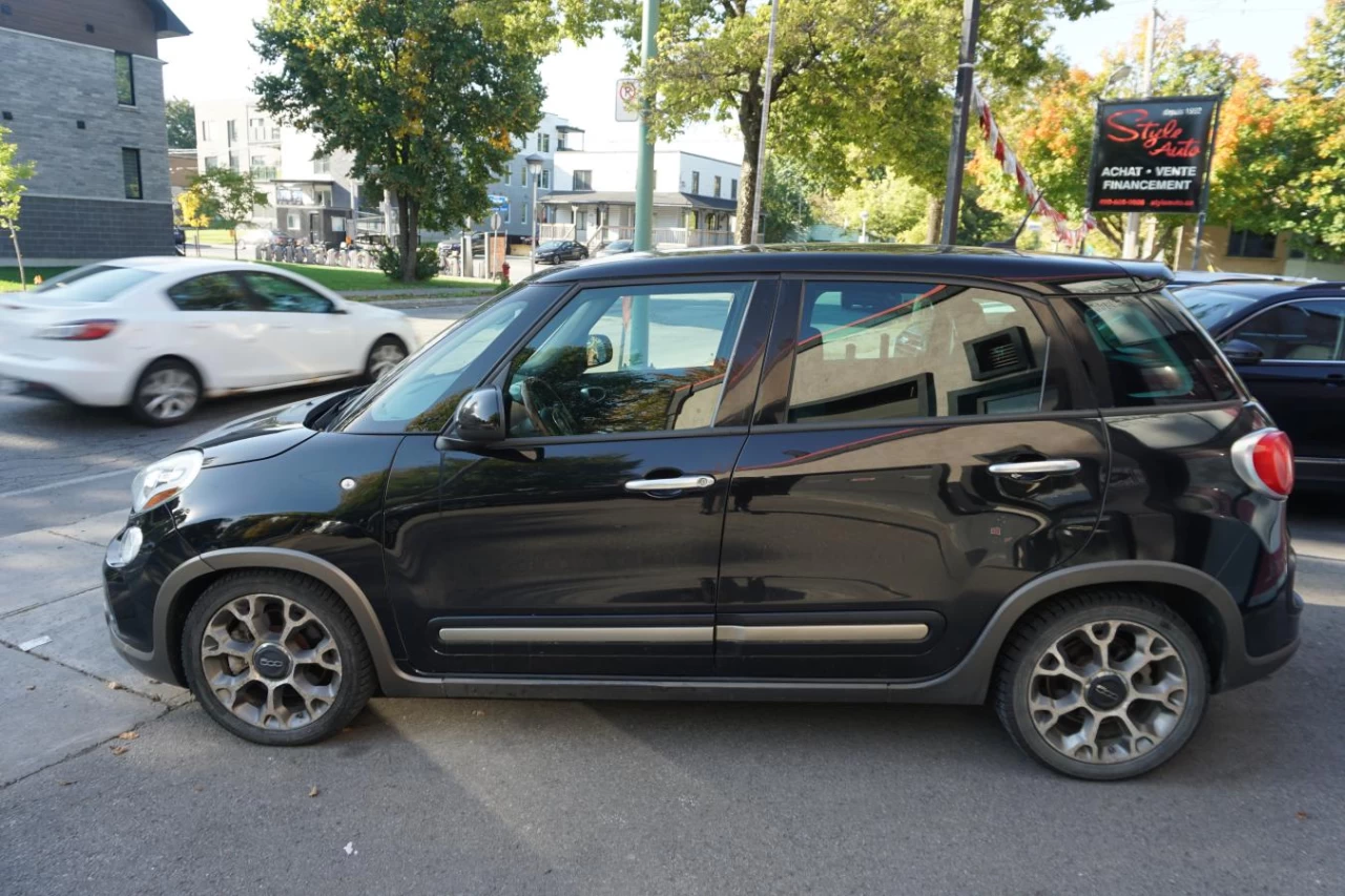 2014 Fiat 500L Trekking hatchback Aut fully loaded roof pano Image principale