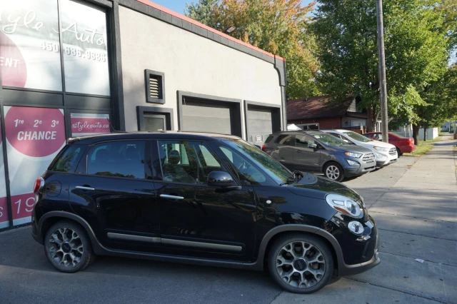 Fiat 500L Trekking hatchback Aut fully loaded roof pano 2014