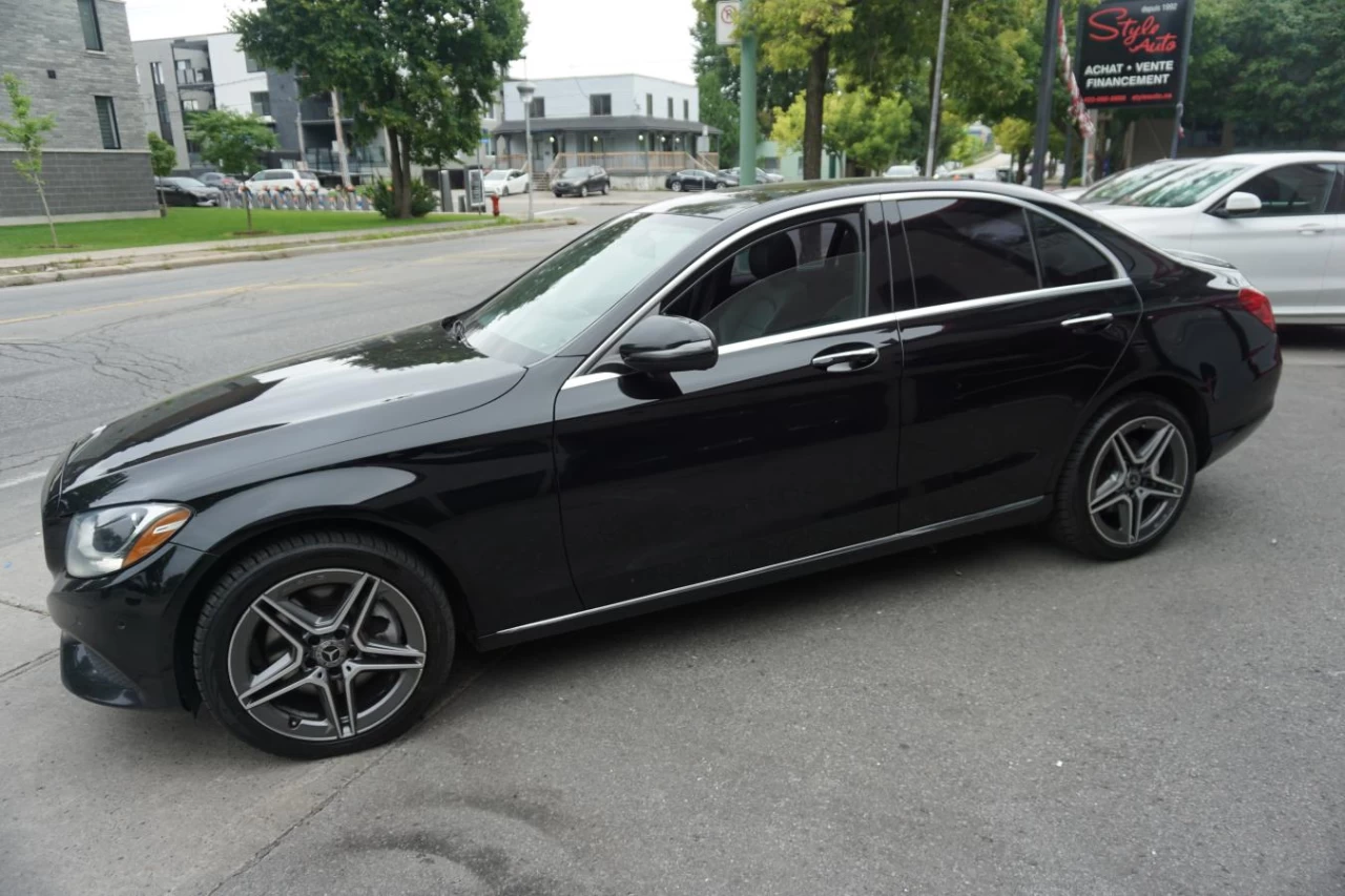 2016 Mercedes-Benz C300 C 300 4MATIC Sedan Leather sun roof Nav Main Image