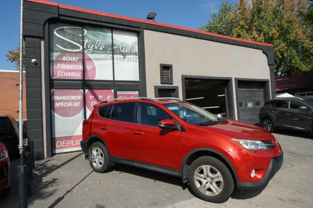 Toyota RAV4 FWD LE TOUT ÉQUIPÉ 2015