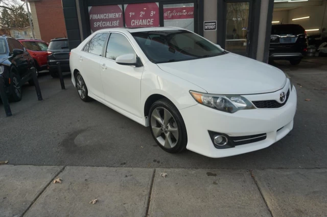 Toyota Camry V6 Auto SE Leather Roof Cam Nav 2012