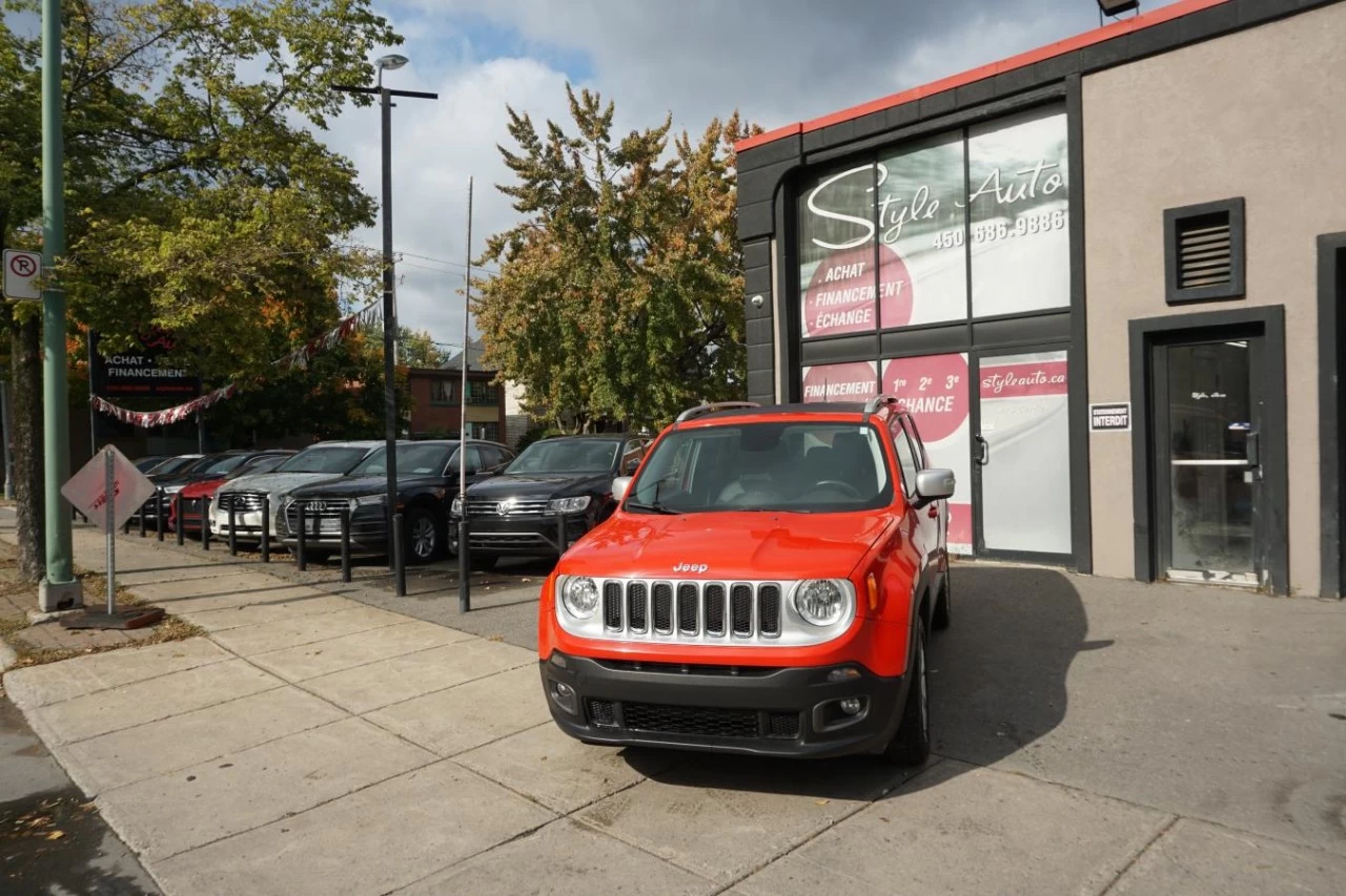 2017 Jeep Renegade 4WD LIMITED FULLY LOADED ROOF CAM NAV Image principale