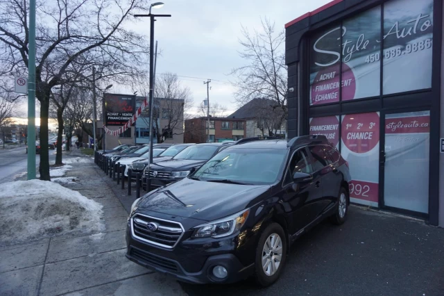 Subaru Outback 2.5i Touring Fully Loaded 4x4 roof Camera 2018