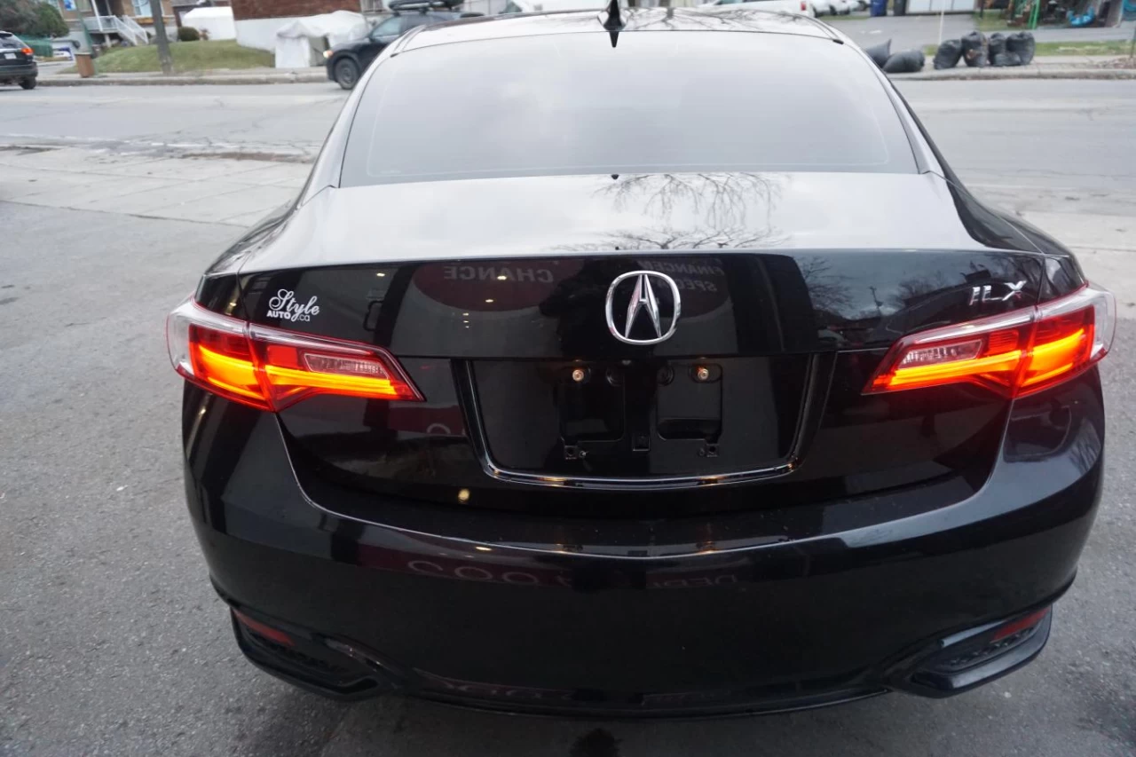 2017 Acura ILX Automatic with Technology Package fully loaded Image principale