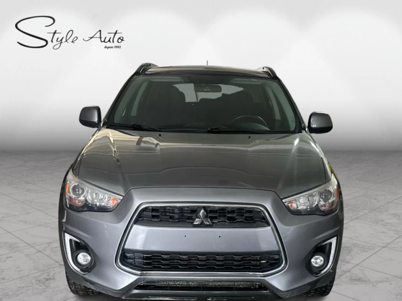 2015 Mitsubishi RVR SE Main Image