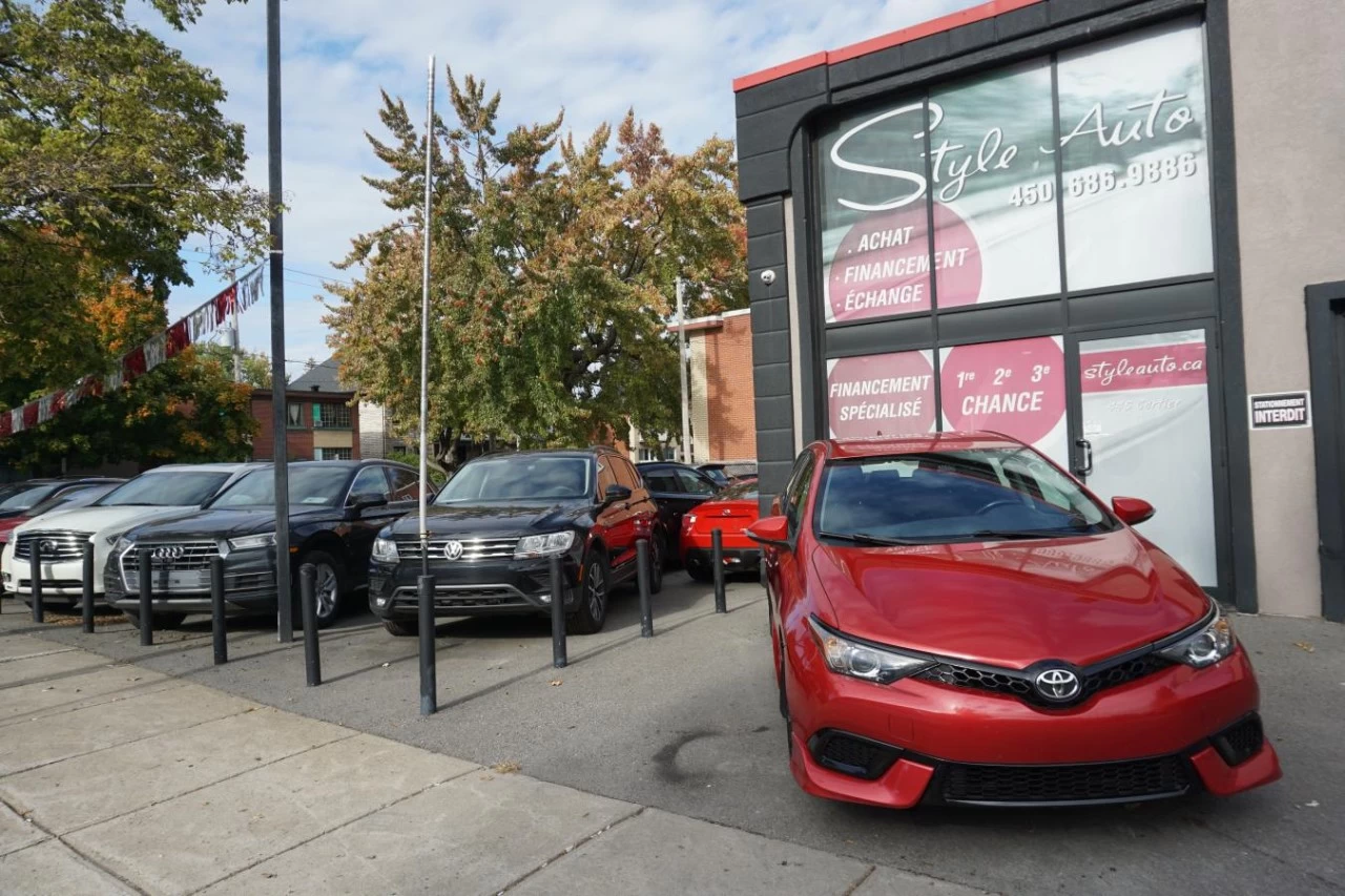 2017 Toyota Corolla iM HB CVT Aut Camera Fully Loaded Image principale