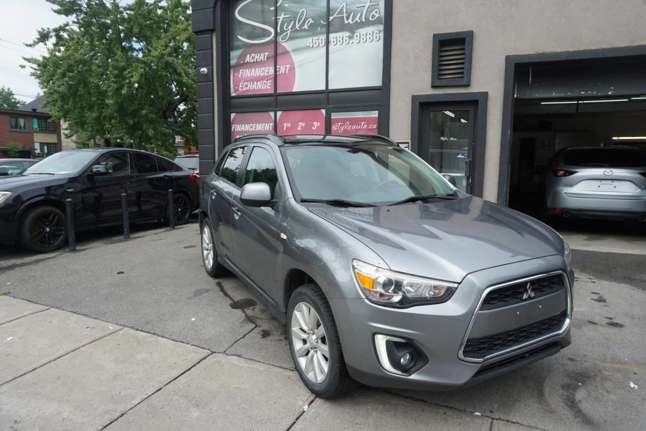 2015 Mitsubishi RVR AWD CVT SE CAMERA SUN ROOF PANO Image principale