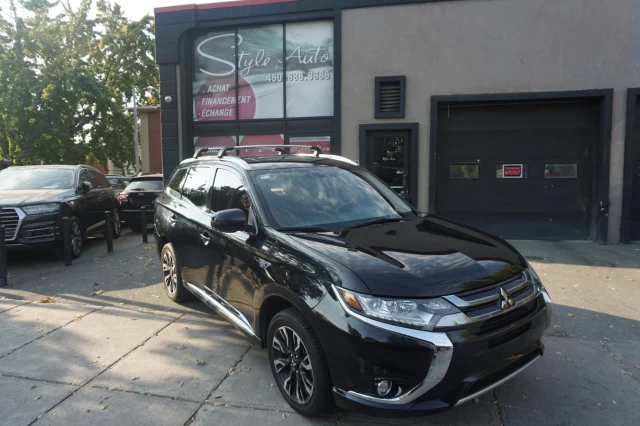 Mitsubishi Outlander PHEV SE S-AWC HYBRID LEATHER SUN ROOF CAMERA 2018