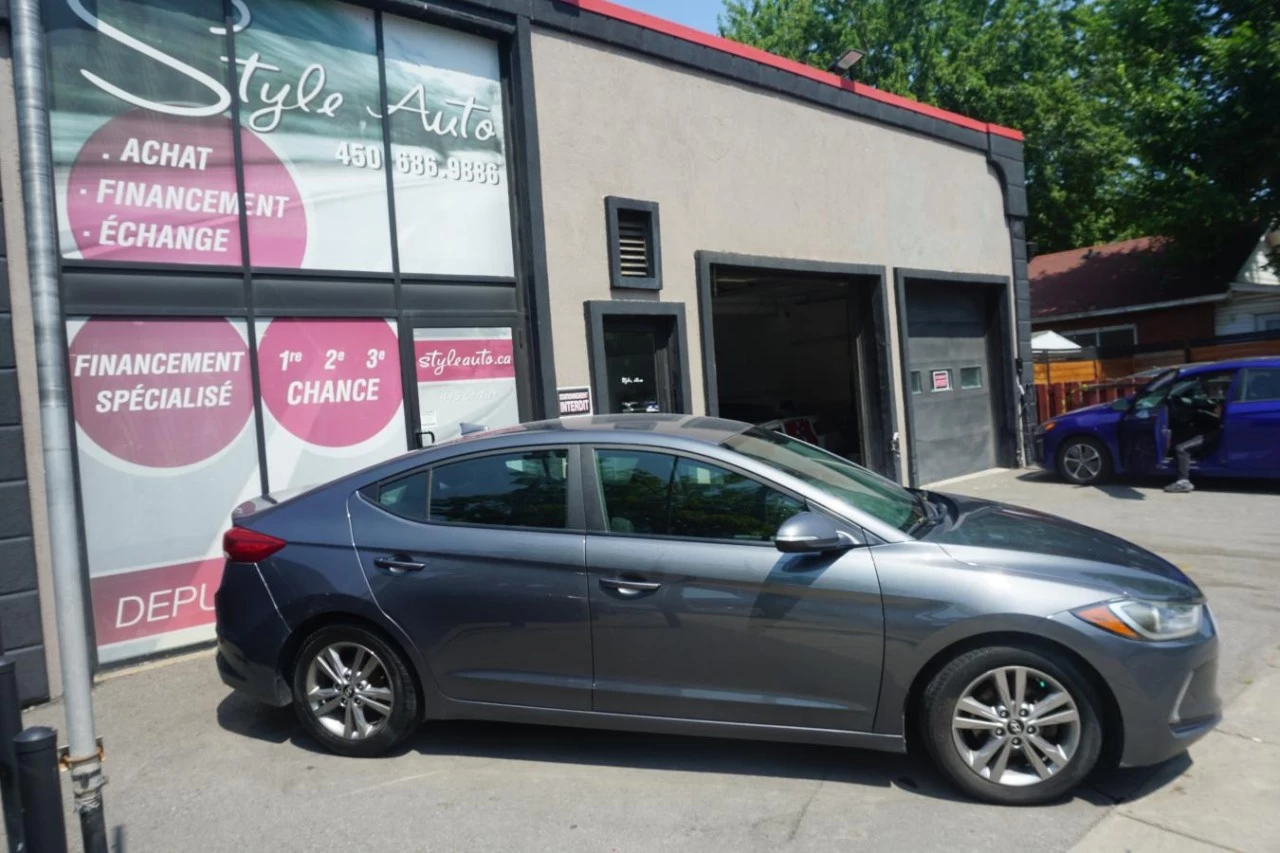 2017 Hyundai Elantra Sdn Auto GL Fully Loaded Cam Mags Main Image