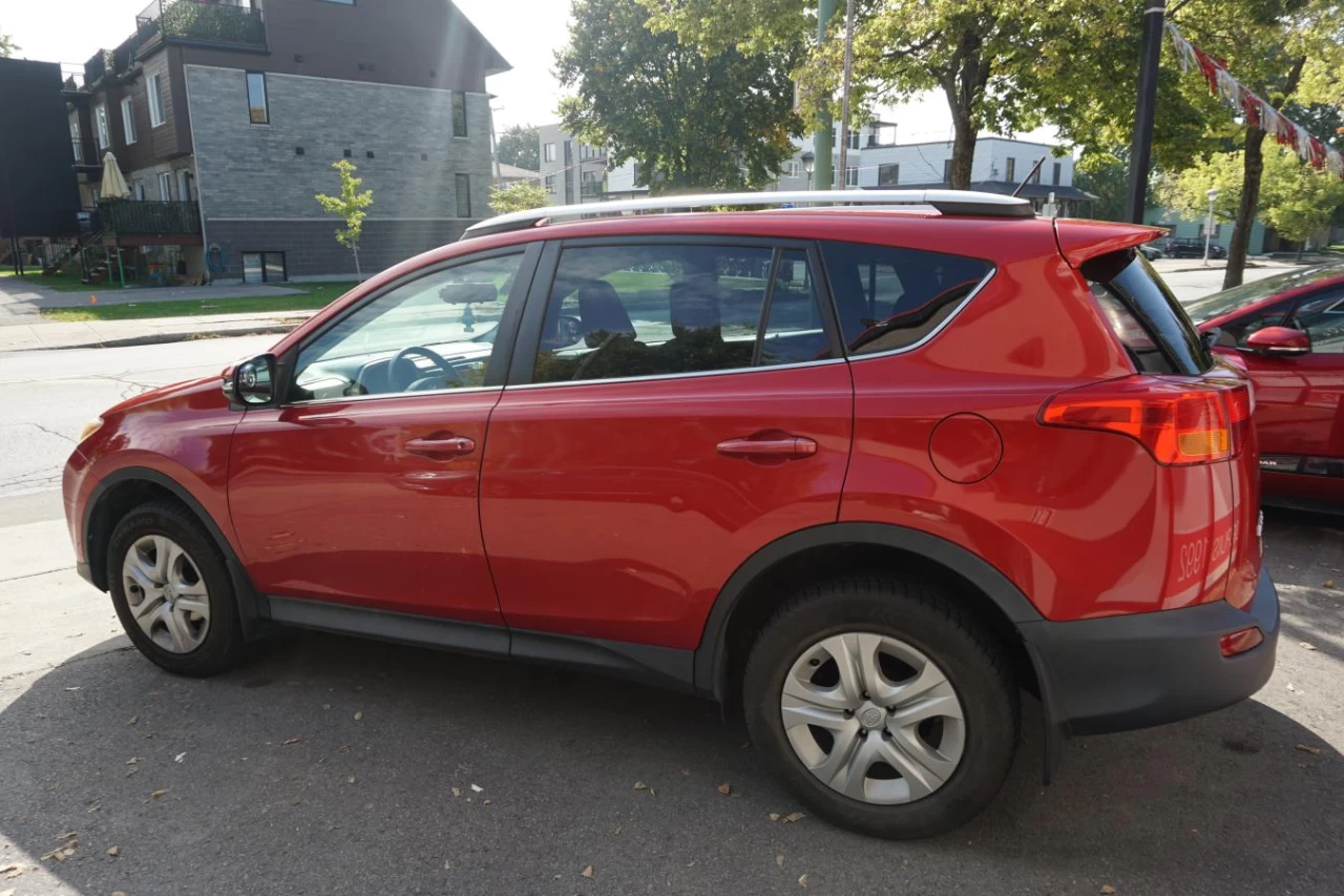 2015 Toyota RAV4 FWD LE TOUT ÉQUIPÉ Main Image