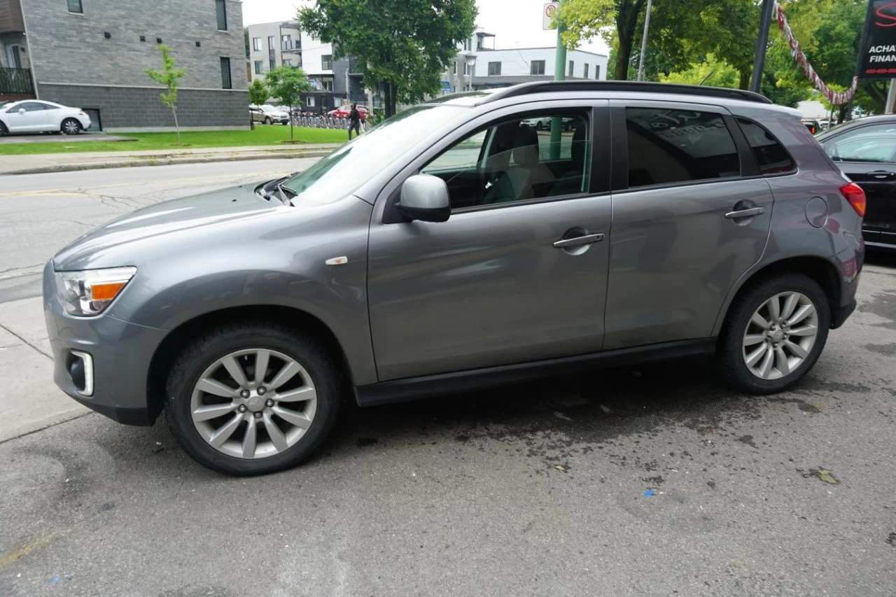 2015 Mitsubishi RVR AWD CVT SE CAMERA SUN ROOF PANO Image principale