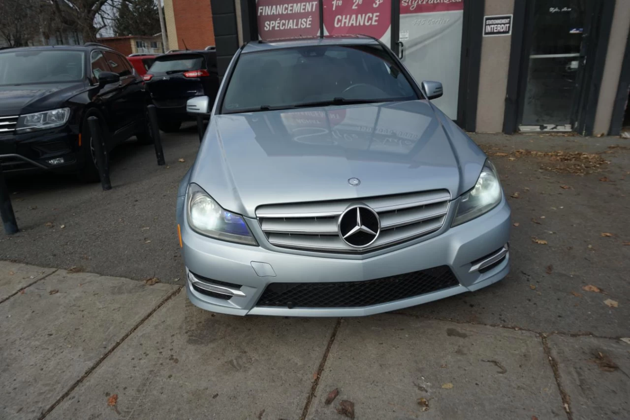 2013 Mercedes-Benz C300 C 300 4MATIC Leather Roof Image principale