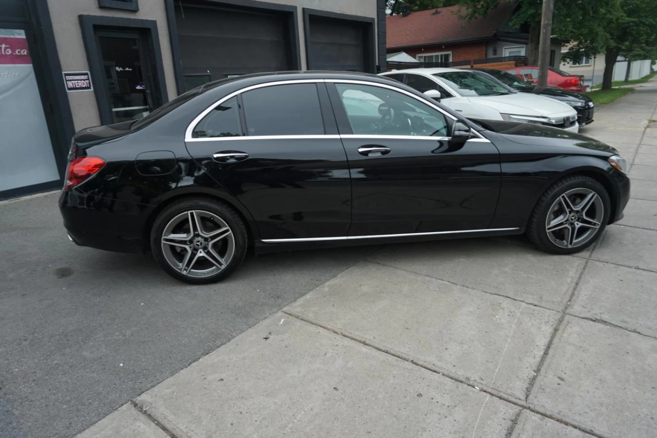 2016 Mercedes-Benz C300 C 300 4MATIC Sedan Leather sun roof Nav Image principale