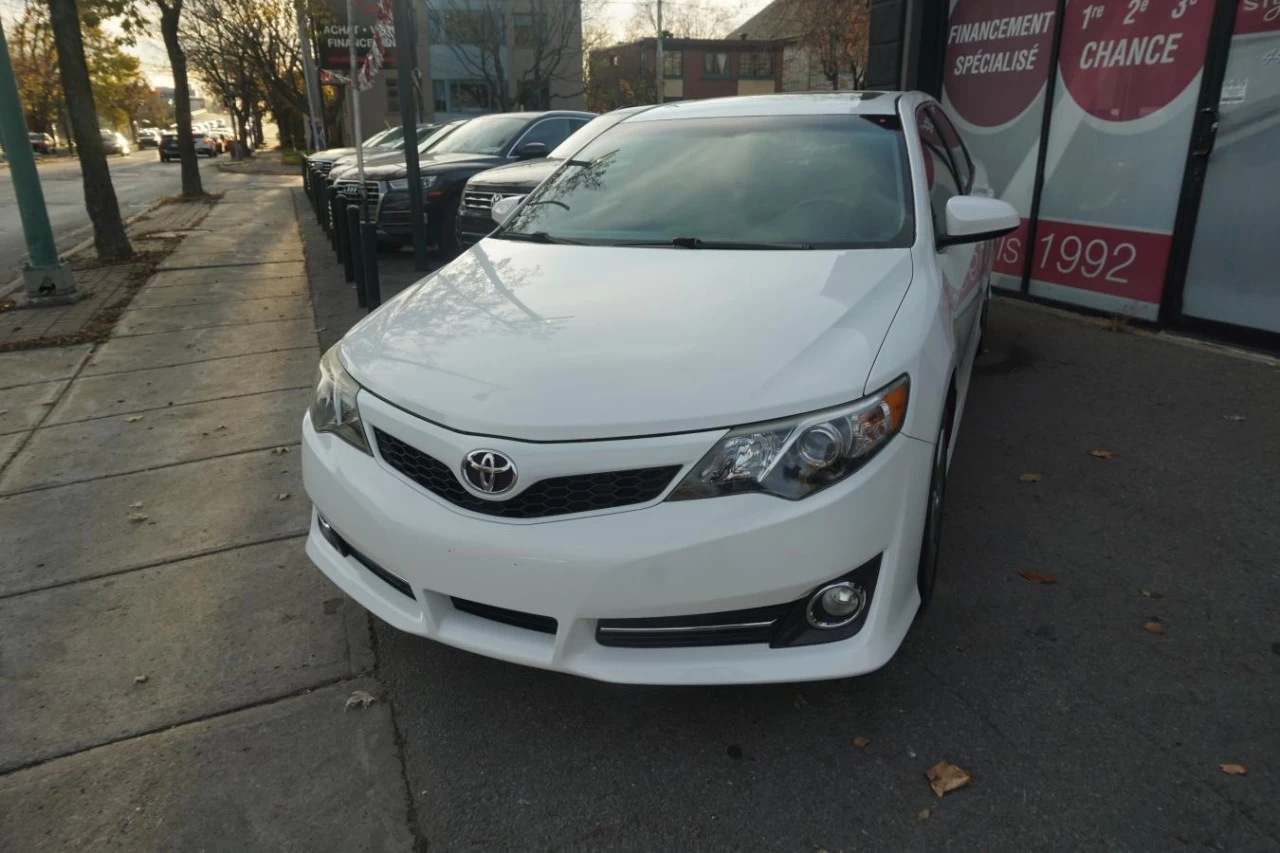 2012 Toyota Camry V6 Auto SE Leather Roof Cam Nav Image principale