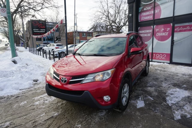 Toyota RAV4 FWD LE TOUT ÉQUIPÉ 2015