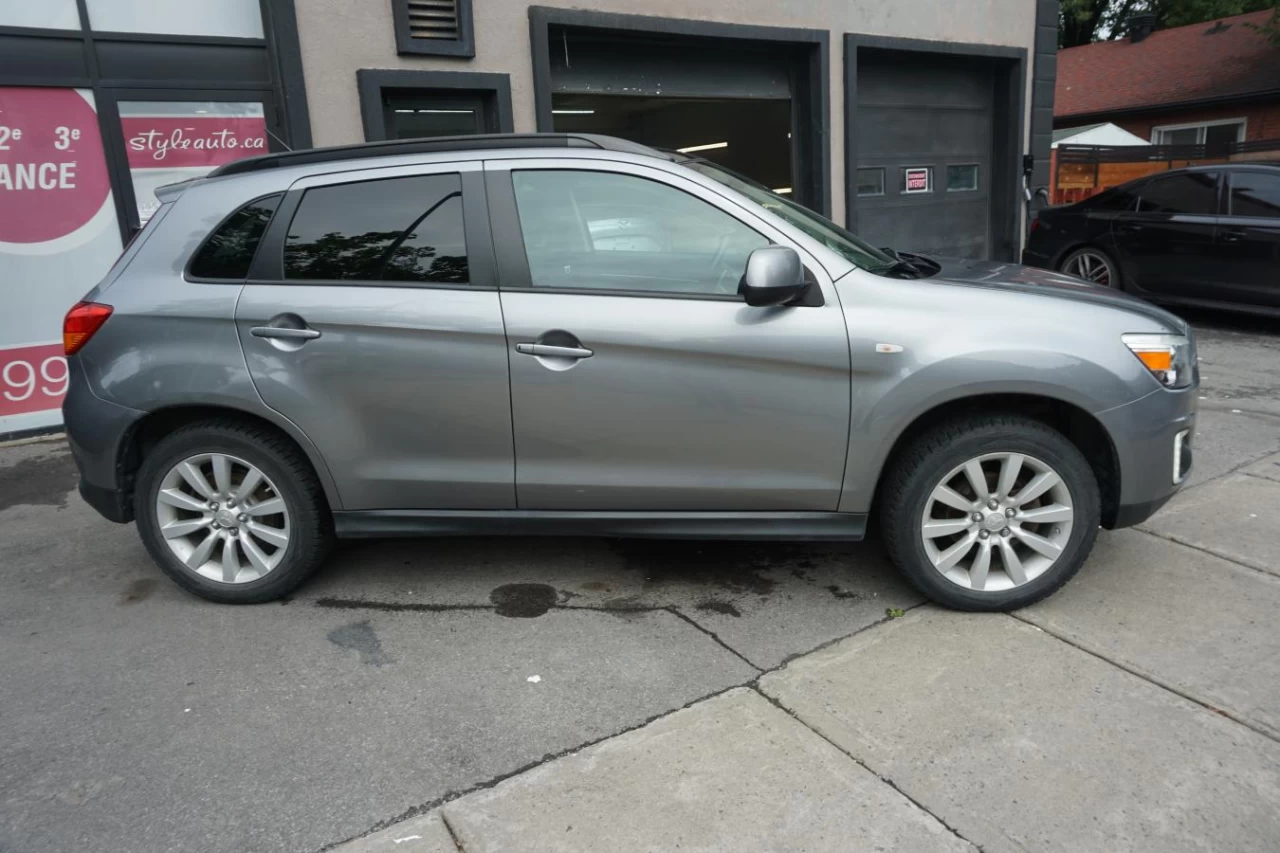 2015 Mitsubishi RVR AWD CVT SE CAMERA SUN ROOF PANO Main Image