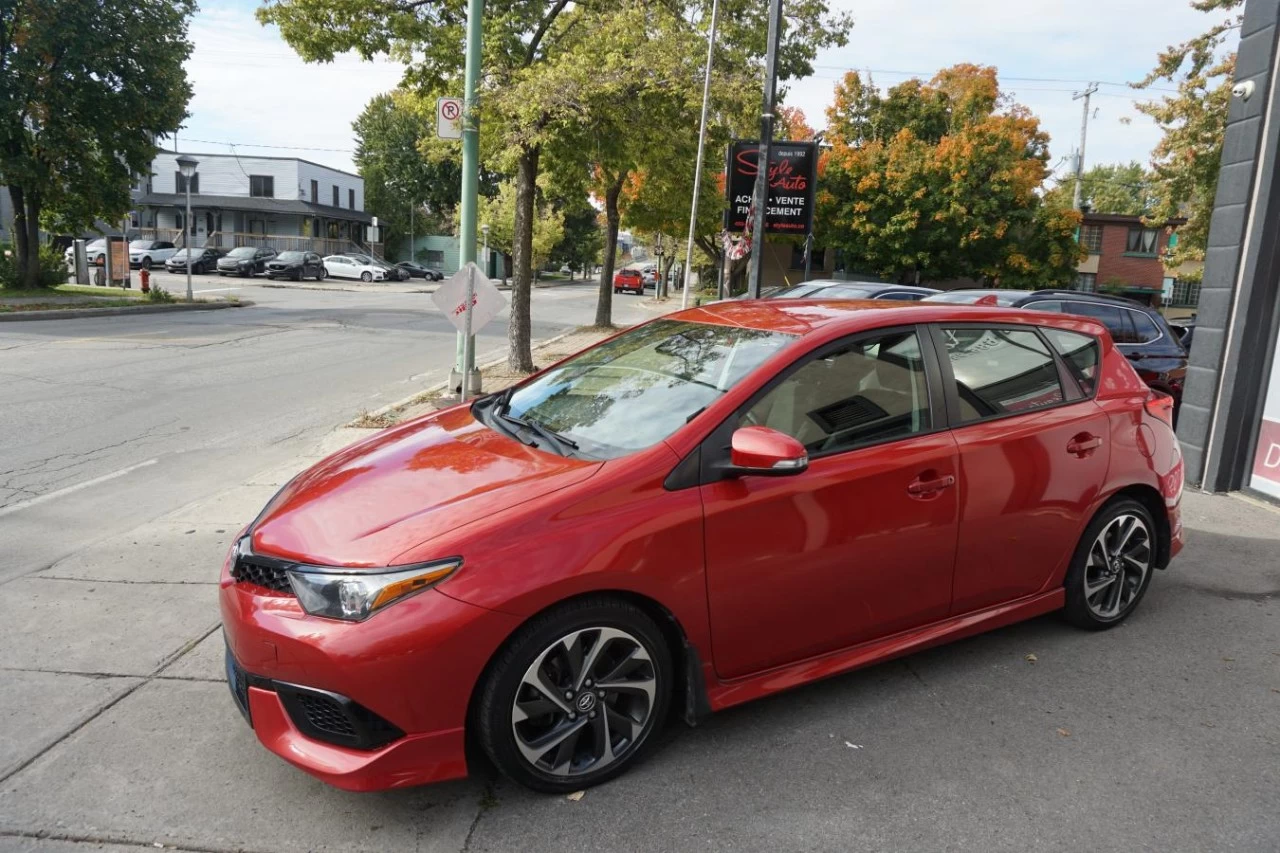 2017 Toyota Corolla iM HB CVT Aut Camera Fully Loaded Image principale