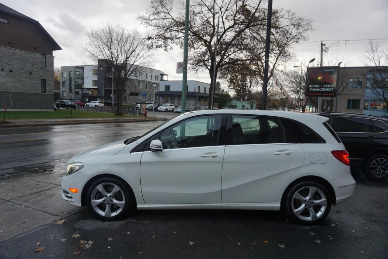 2013 Mercedes-Benz B-Class B 250 Sports Tourer HatchbackLeather Roof Nav Cam Image principale