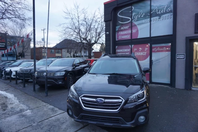 Subaru Outback 2.5i Touring Fully Loaded 4x4 roof Camera 2018