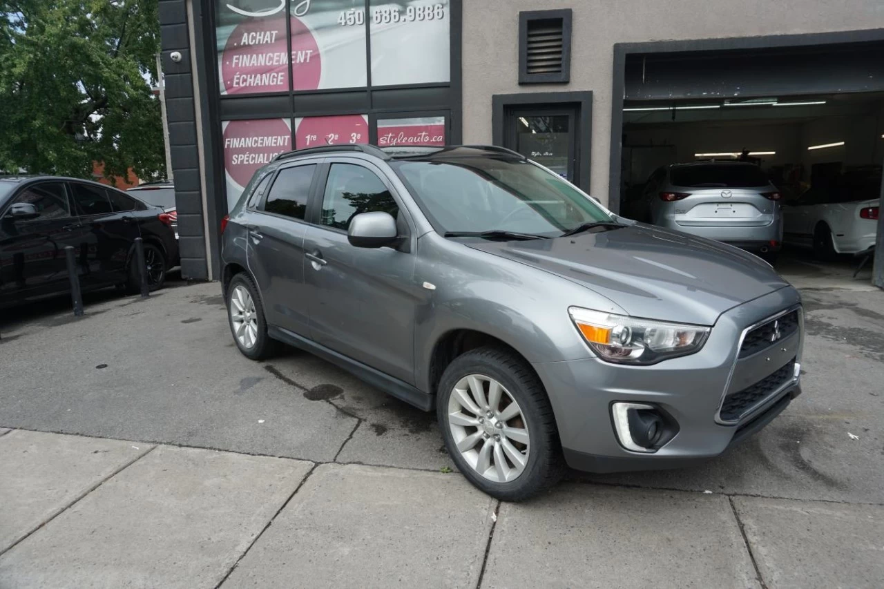 2015 Mitsubishi RVR AWD CVT SE CAMERA SUN ROOF PANO Main Image