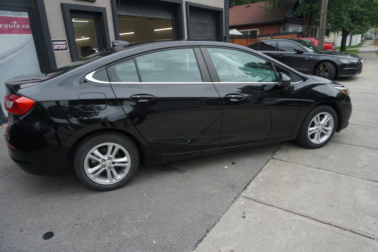 2018 Chevrolet Cruze LT 1.4 Liters (Automatic) Fully Loaded Main Image