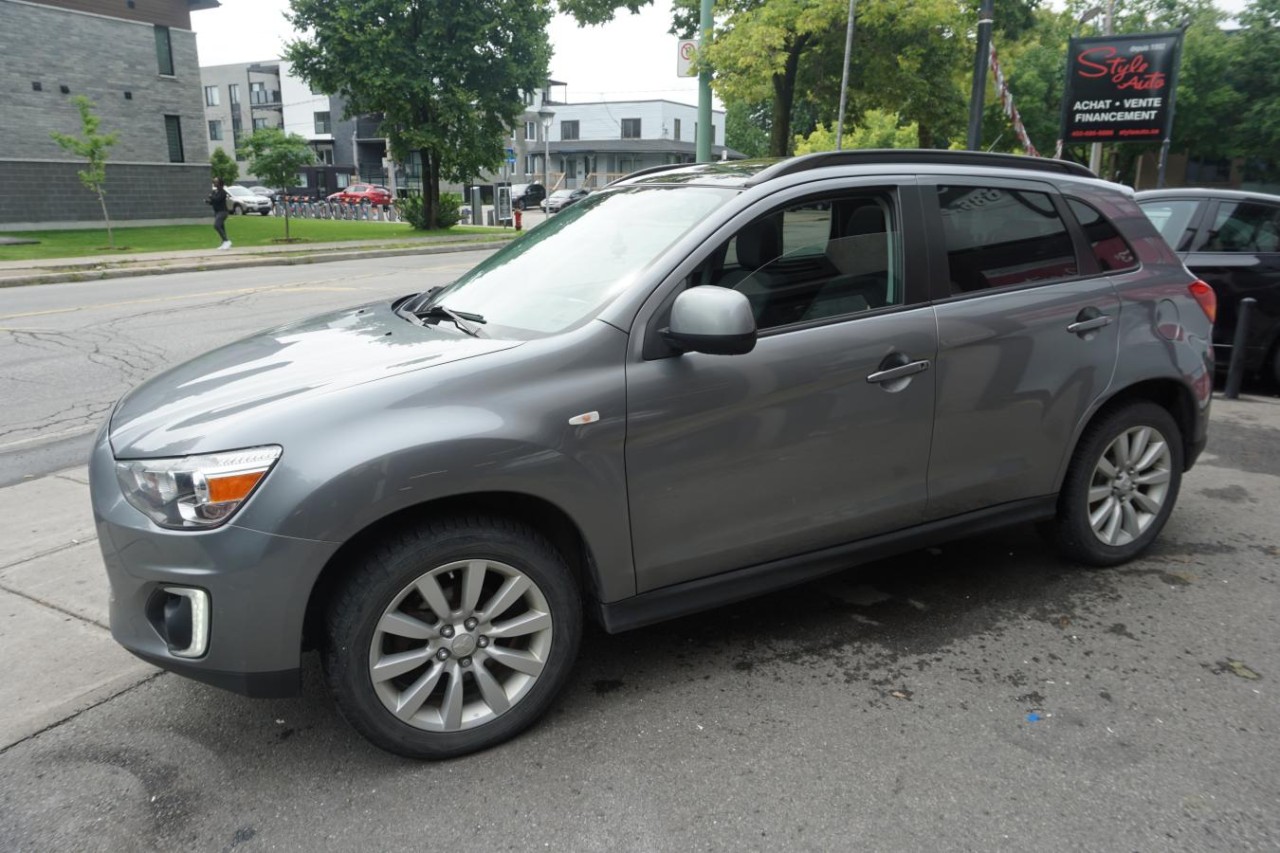 2015 Mitsubishi RVR AWD CVT SE CAMERA SUN ROOF PANO Main Image