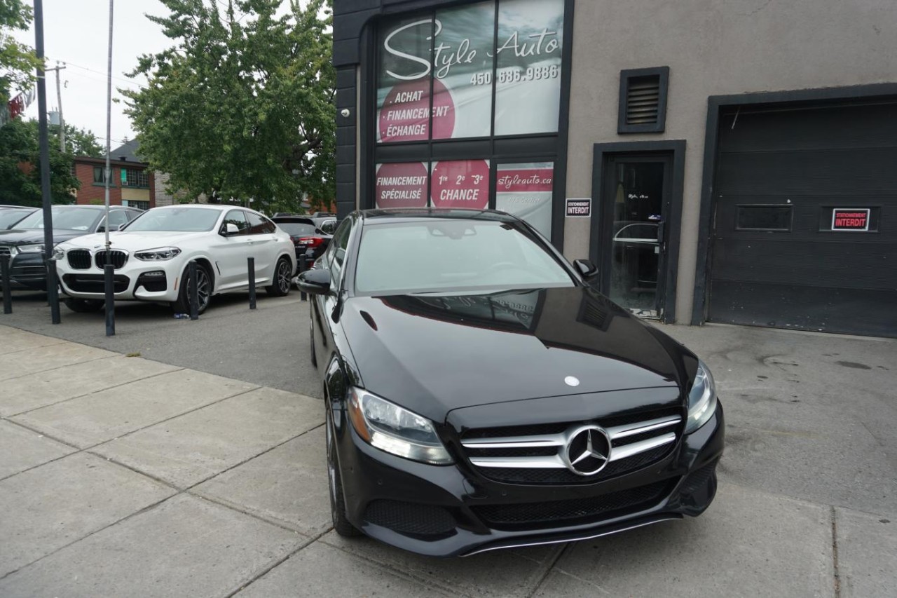 2016 Mercedes-Benz C300 C 300 4MATIC Sedan Leather sun roof Nav Main Image