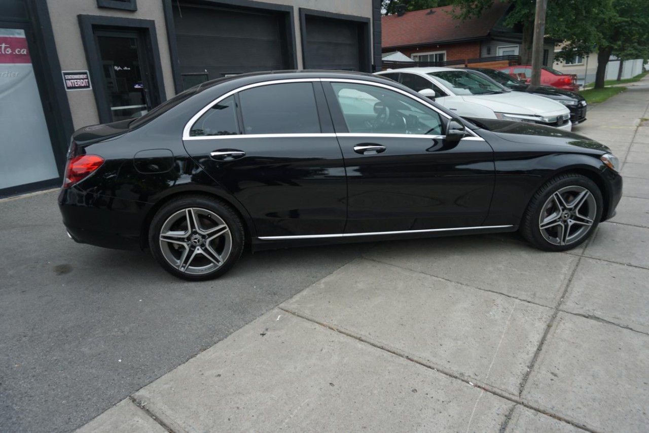 2016 Mercedes-Benz C300 C 300 4MATIC Sedan Leather sun roof Nav Main Image