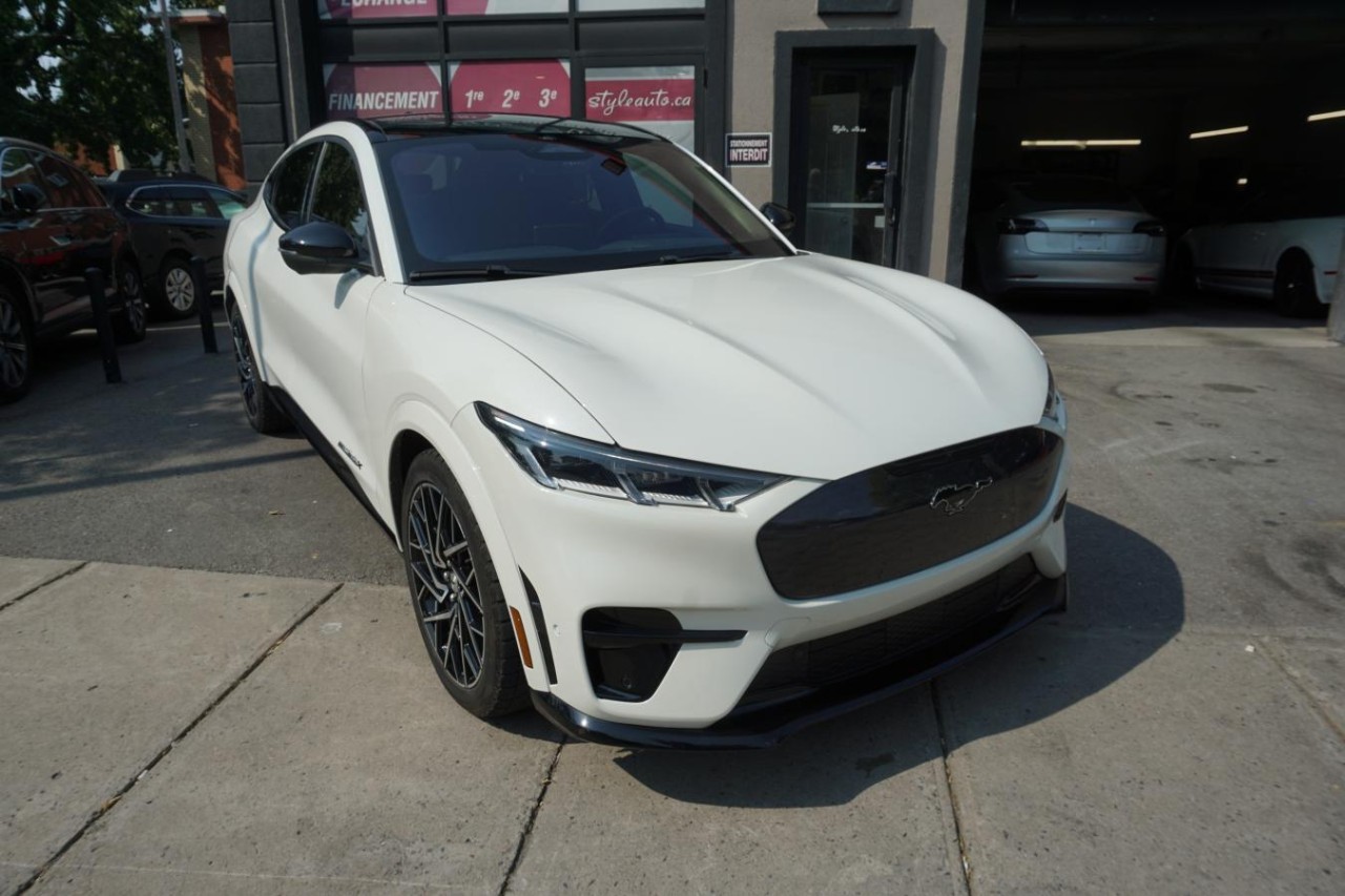 2021 Ford Mustang Mach-E GT Performance Edition AWD Leather roof Cam Nav Image principale