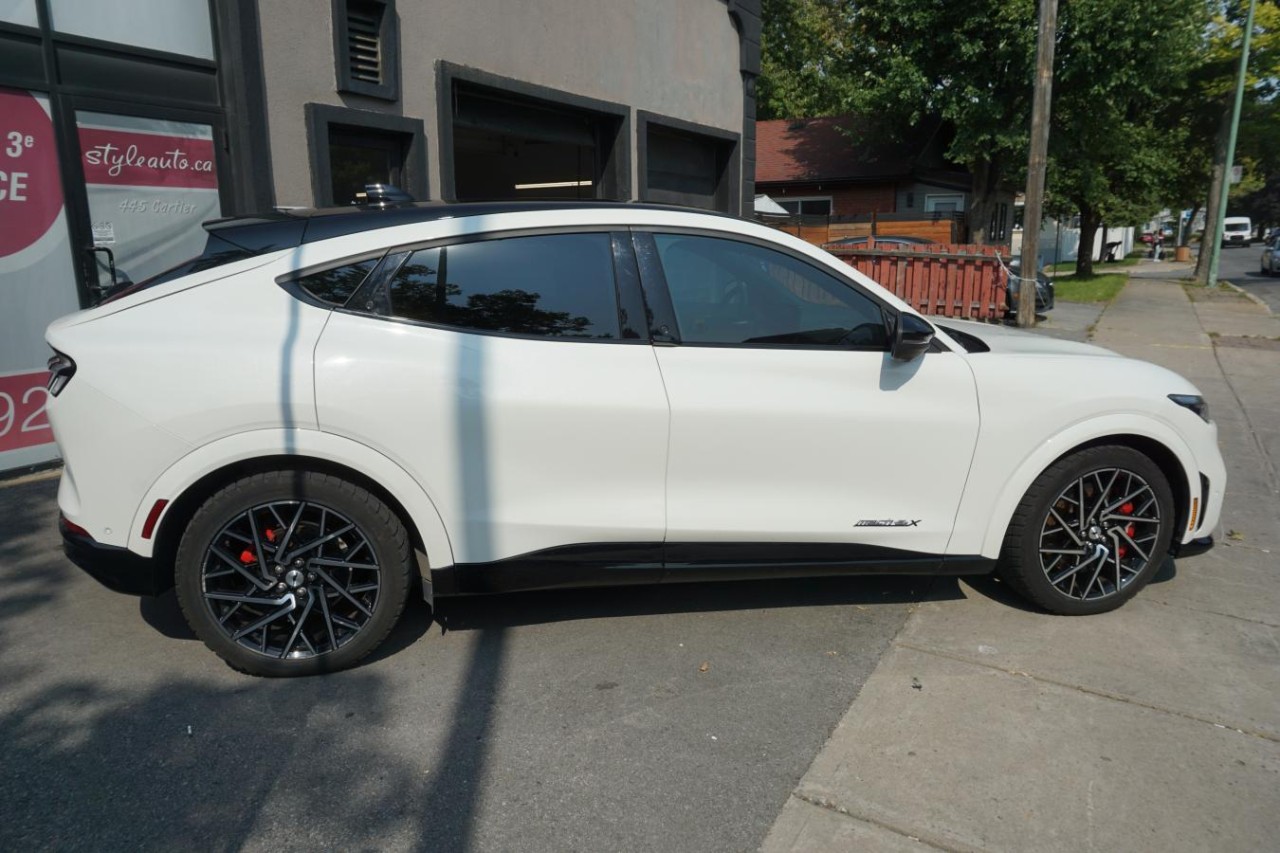 2021 Ford Mustang Mach-E GT Performance Edition AWD Leather roof Cam Nav Image principale