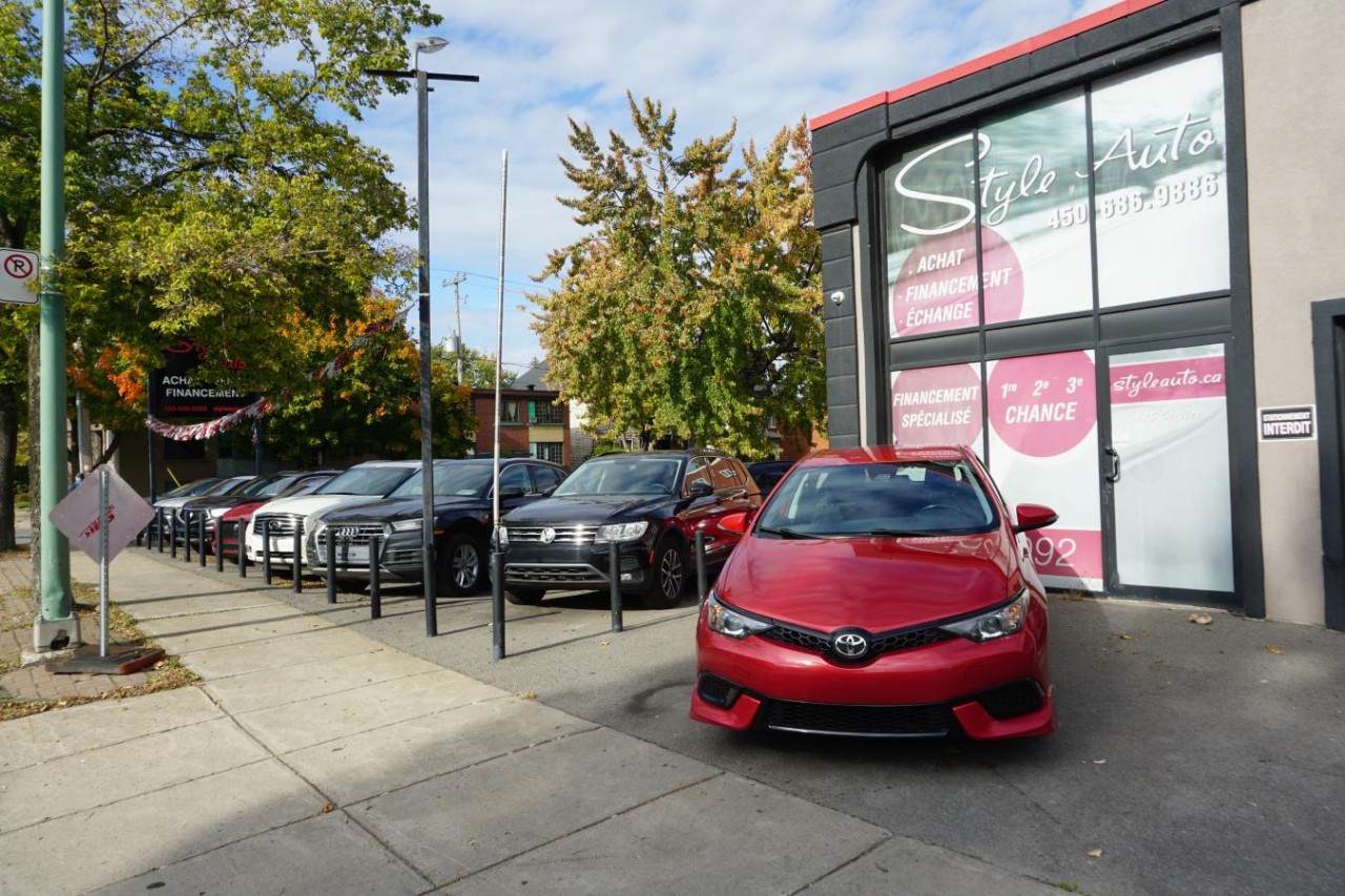 2017 Toyota Corolla iM HB CVT Aut Camera Fully Loaded Image principale