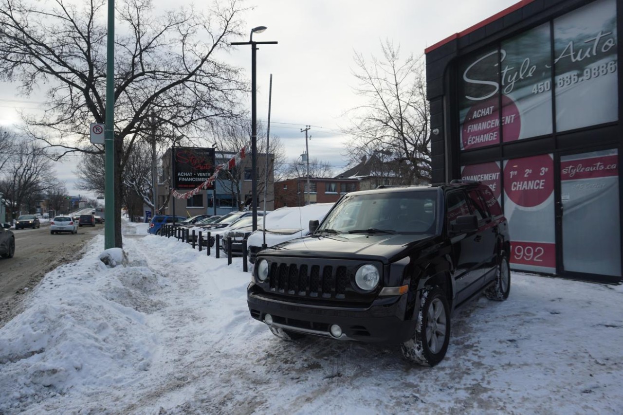 2016 Jeep Patriot 4WD High ALTITUDE LEATHER ROOF Image principale