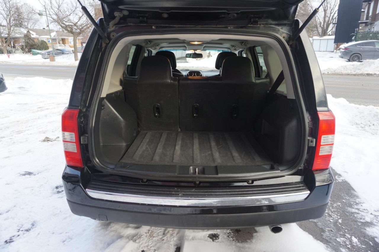 2016 Jeep Patriot 4WD High ALTITUDE LEATHER ROOF Image principale