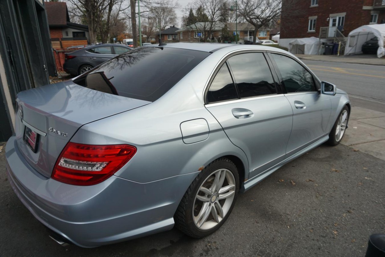 2013 Mercedes-Benz C300 C 300 4MATIC Leather Roof Image principale