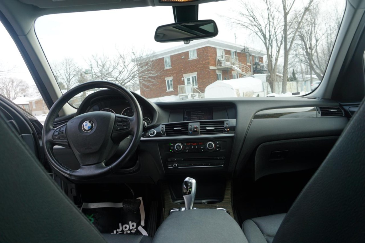 2013 BMW X3 28i AWD LEATHER PANO ROOF Image principale