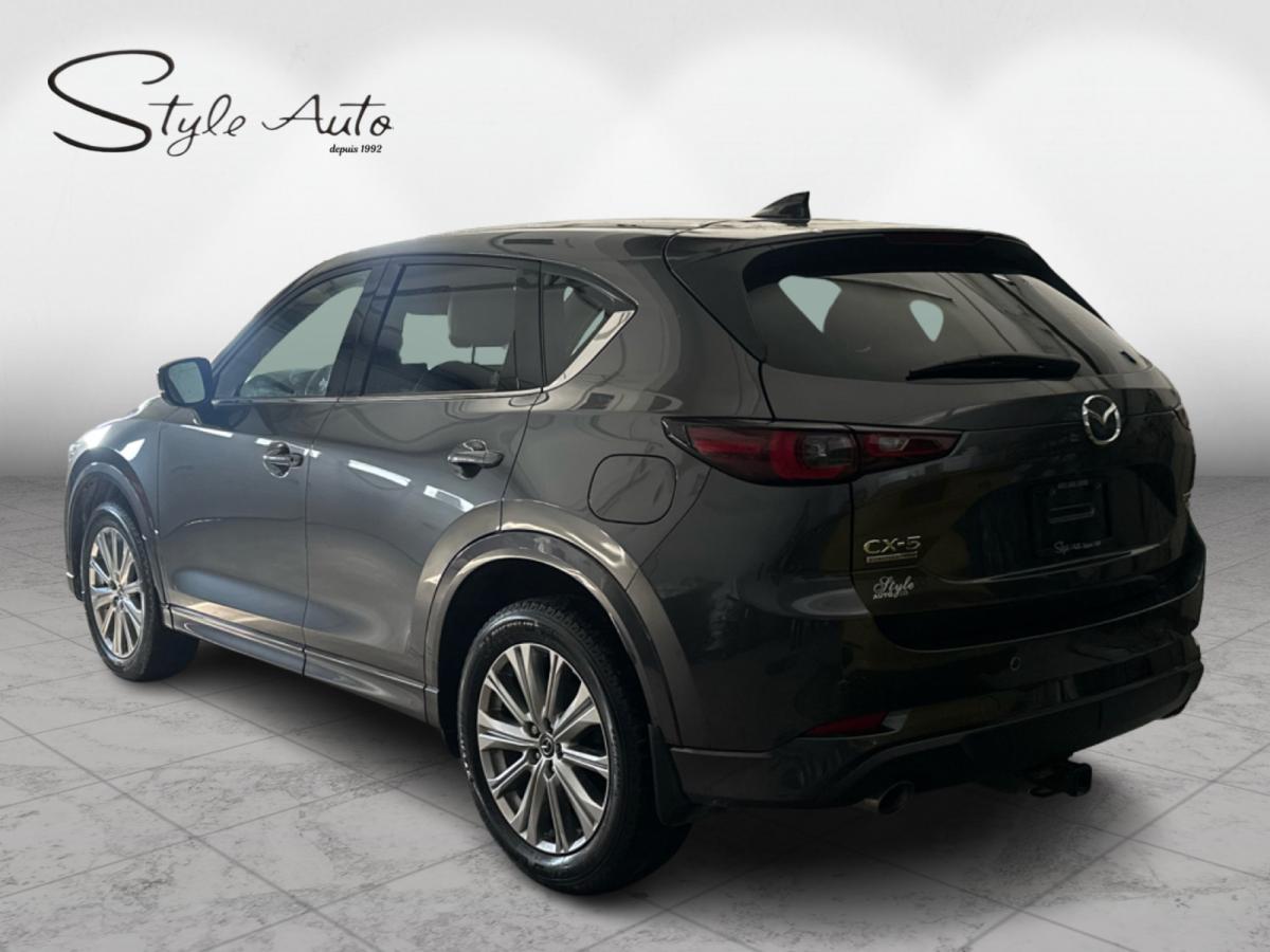 2022 Mazda CX-5 Signature AWD Main Image